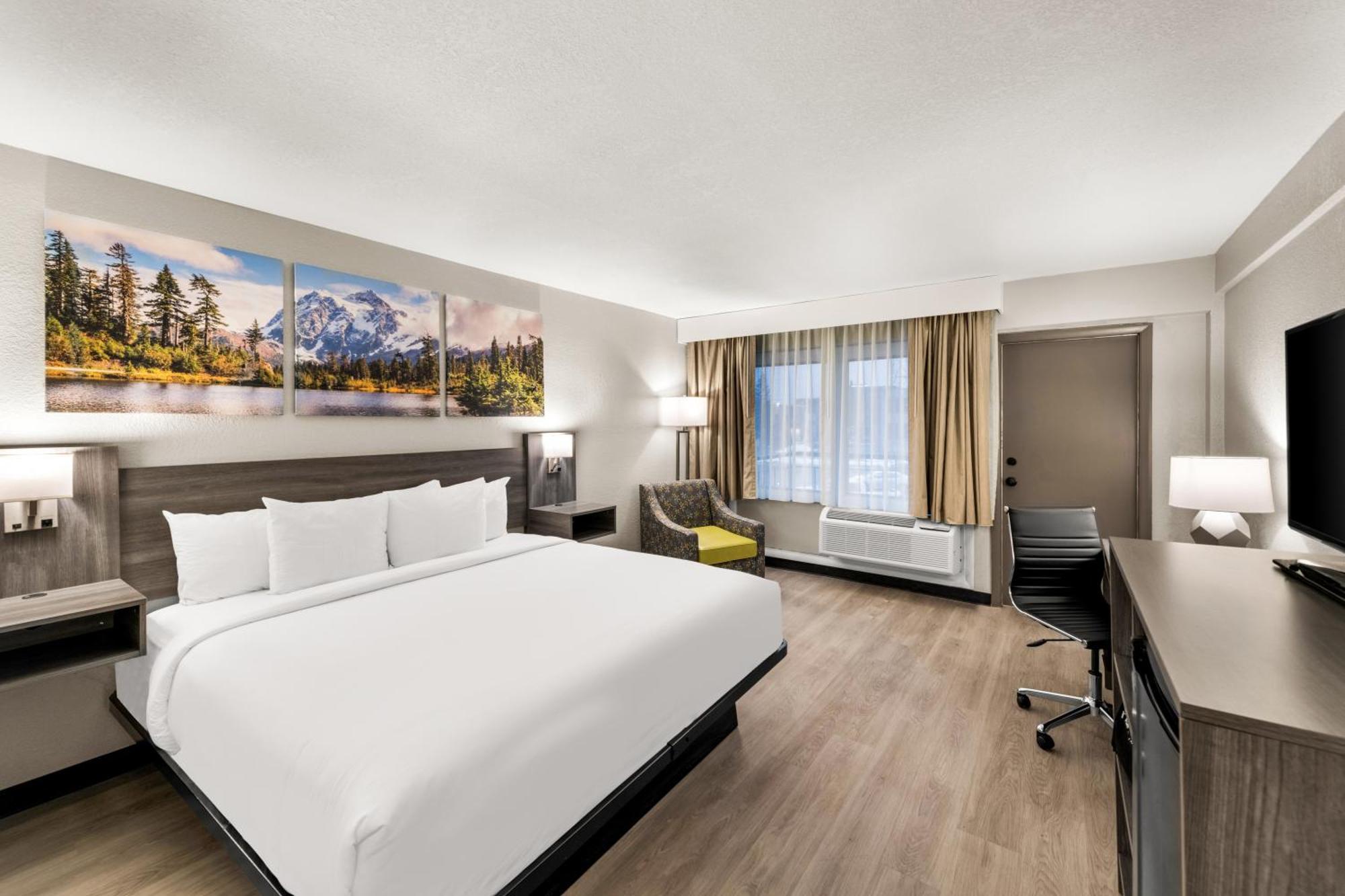 Hotel Clarion Pointe Rhinelander Downtown Exterior foto